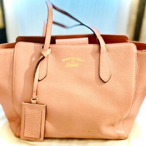 Gucci Pale Pink Swing Leather Tote Bag
